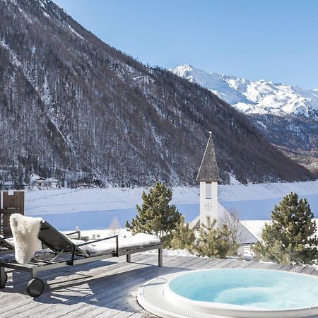 Hotel & Chalets Edelweiss Madonna  ภายนอก รูปภาพ