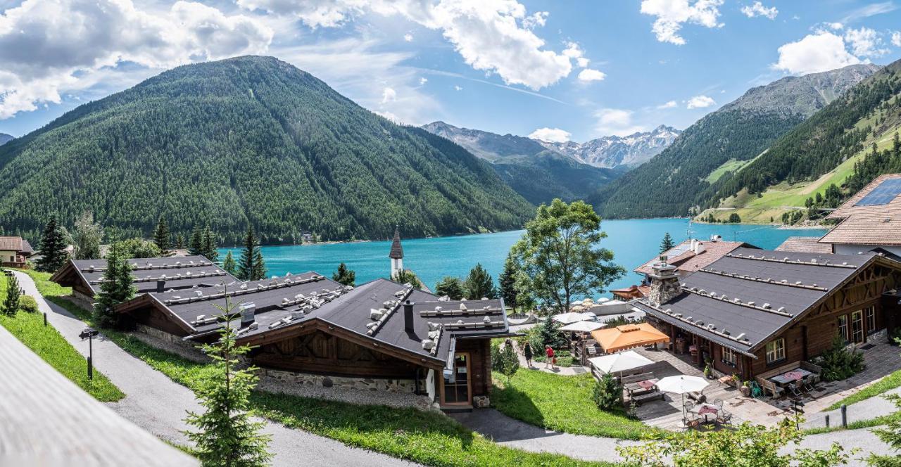 Hotel & Chalets Edelweiss Madonna  ภายนอก รูปภาพ