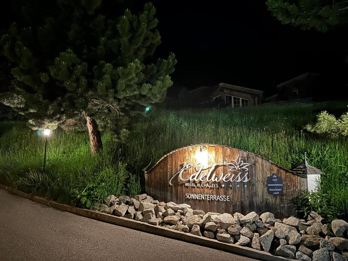 Hotel & Chalets Edelweiss Madonna  ภายนอก รูปภาพ