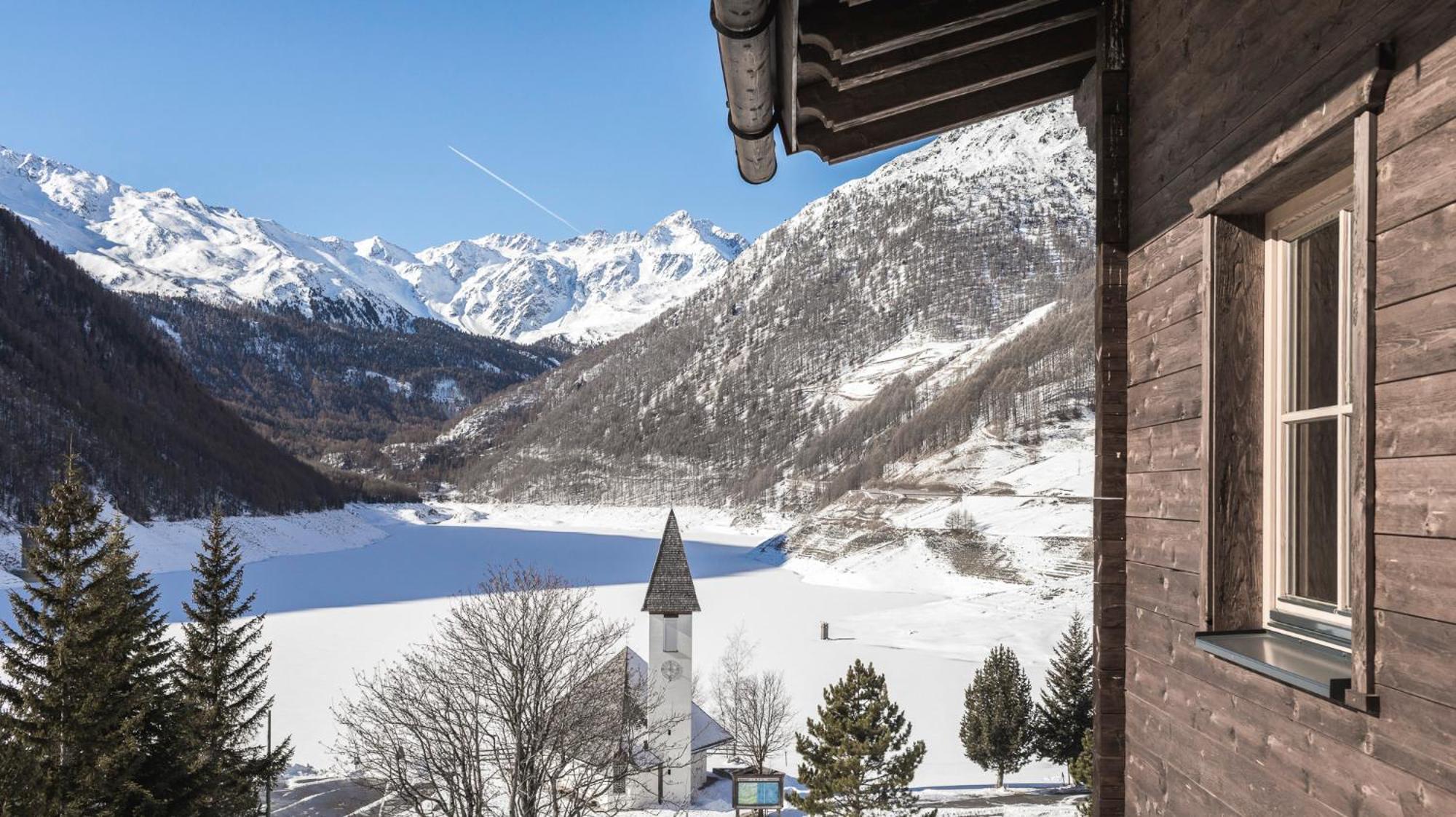 Hotel & Chalets Edelweiss Madonna  ภายนอก รูปภาพ